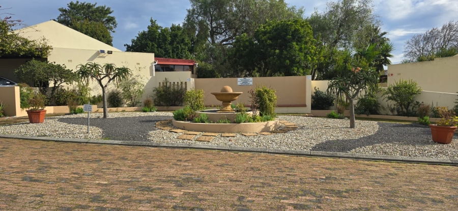 To Let 1 Bedroom Property for Rent in Eversdal Western Cape